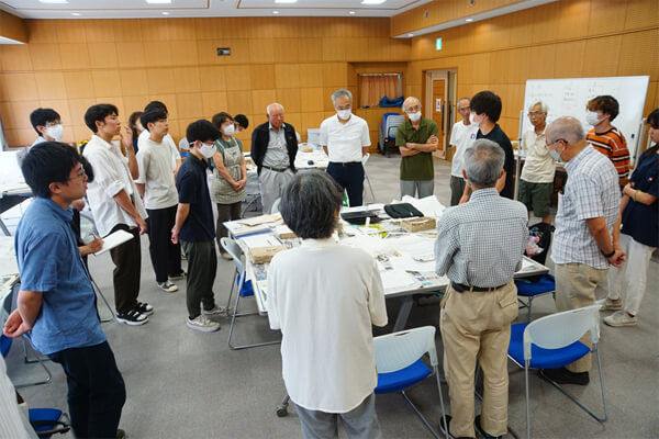 R5 近世部会 藩政日記調査合宿風景
